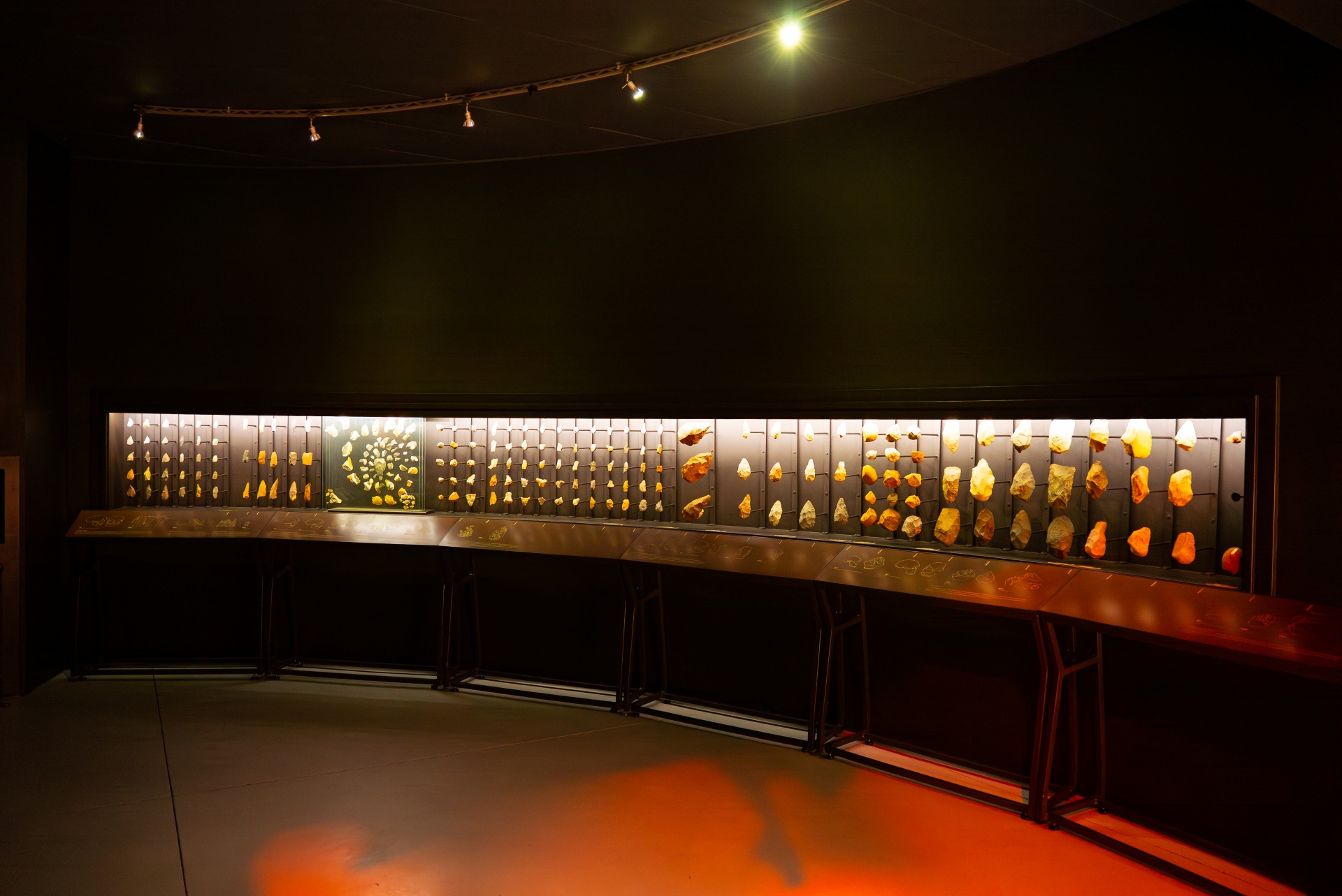 Coastal vantage — ocean, cliffs and soft sunset